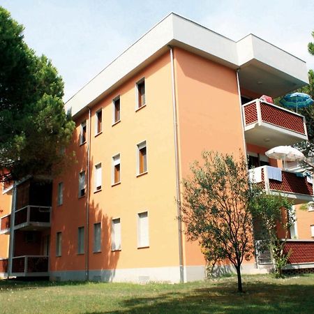 Appartamenti Angela E Pordenone Bibione Exterior foto
