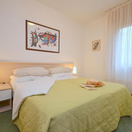 Appartamenti Angela E Pordenone Bibione Exterior foto